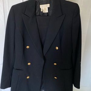 Vintage Escada Women’s Jacket and Pant Set with tags